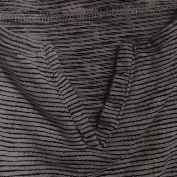 Lucky brand top - Picture 2 of 5